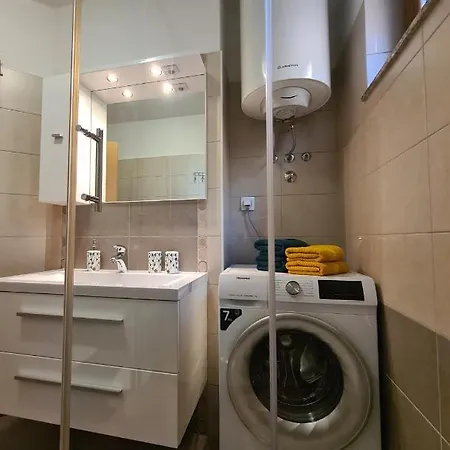 Downtown Ela Οπατία