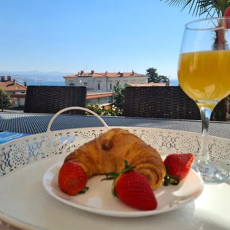 Downtown Ela Apartment Opatija