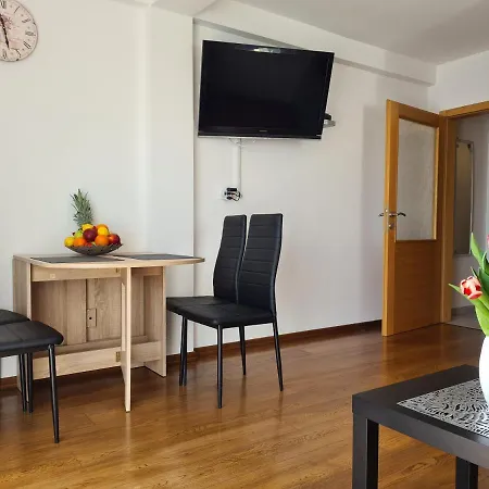 Διαμέρισμα Downtown Ela *