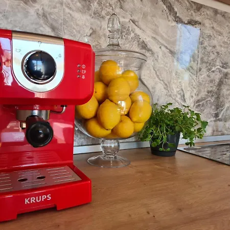 Διαμέρισμα Downtown Ela