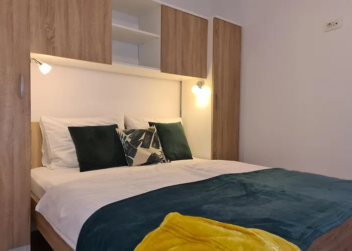 Downtown Ela אופטיה