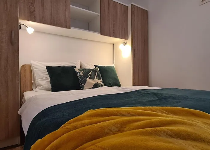 Downtown Ela Apartment