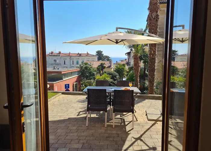 Downtown Ela Apartment Opatija